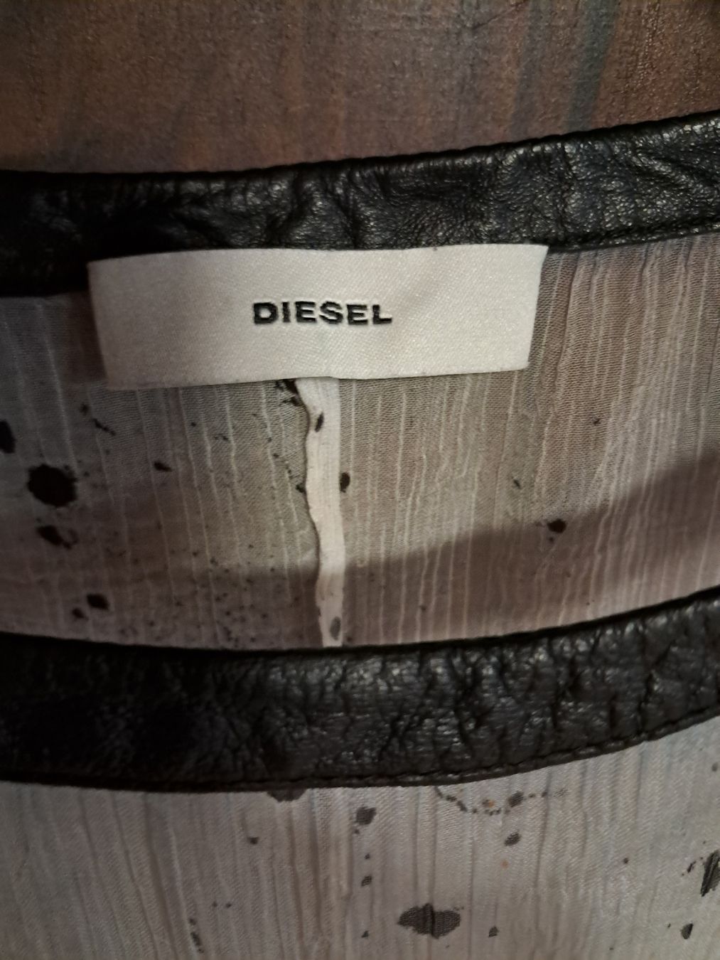 Diesel T-Shirts: Diesel Longshirt S – Gebraucht aus Kefikon TG von theratpack20 8
