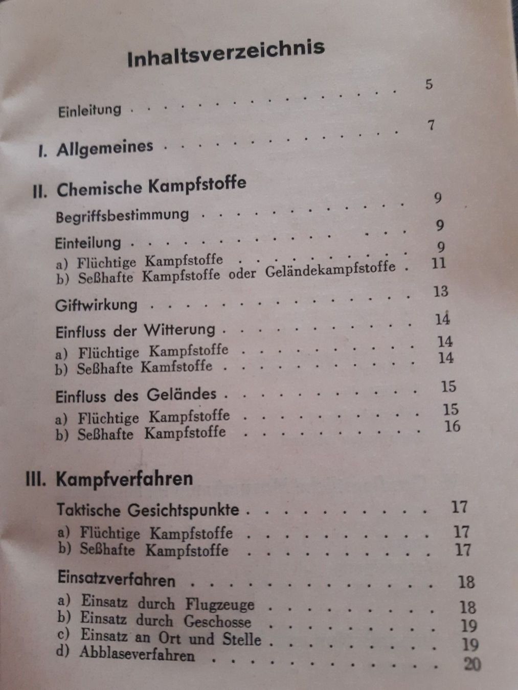 Libri: Armee Büchlein Gasschutzdienst 1946 – Usato da Schwanden Sigrisw venduto da cadieux71 1
