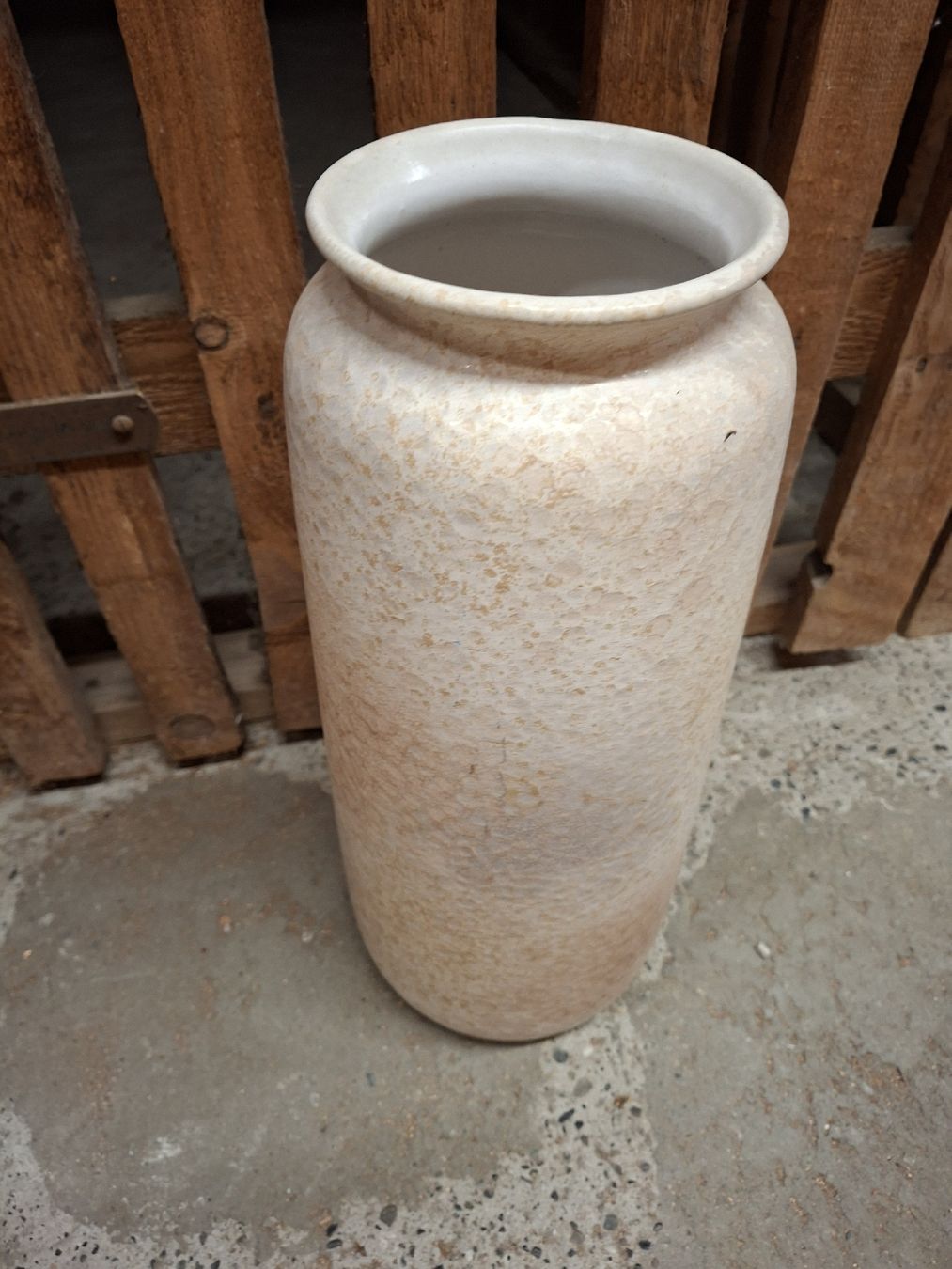 Vase & Récipients: Grosse Vase Beige – D'occasion à Olten par Mezopotamya 1