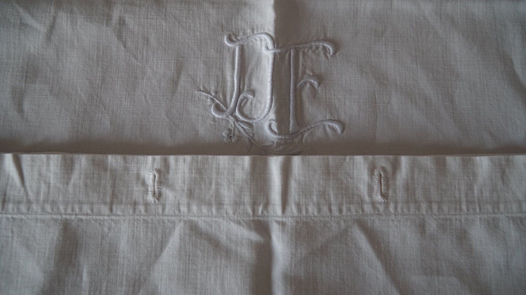 Biancheria da letto: Kissen Bezug Monogramm  DE – Usato da Bern venduto da Antikbatik 8
