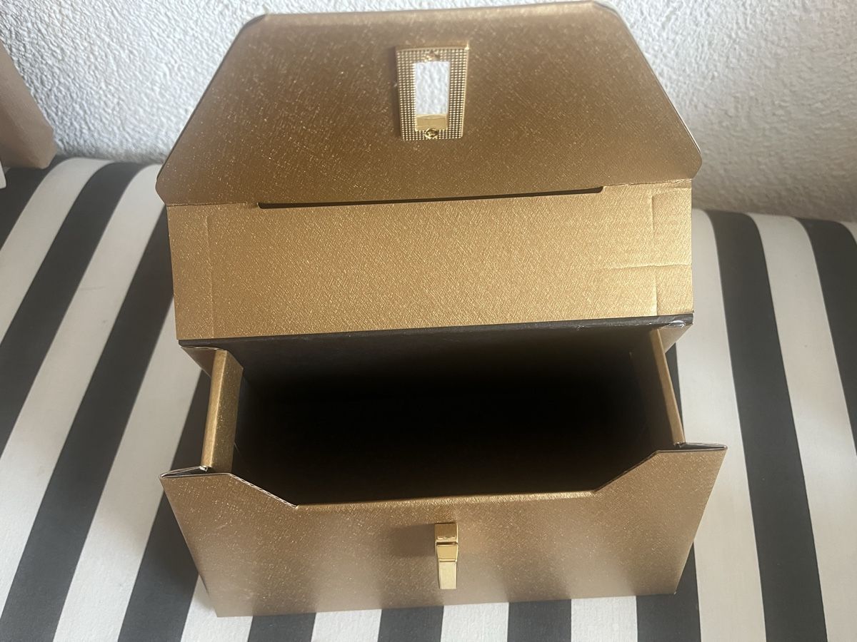 Borse da donna: francisfrancis Designer Tasche gold – Usato da Rorschacherberg venduto da Artmaru 2