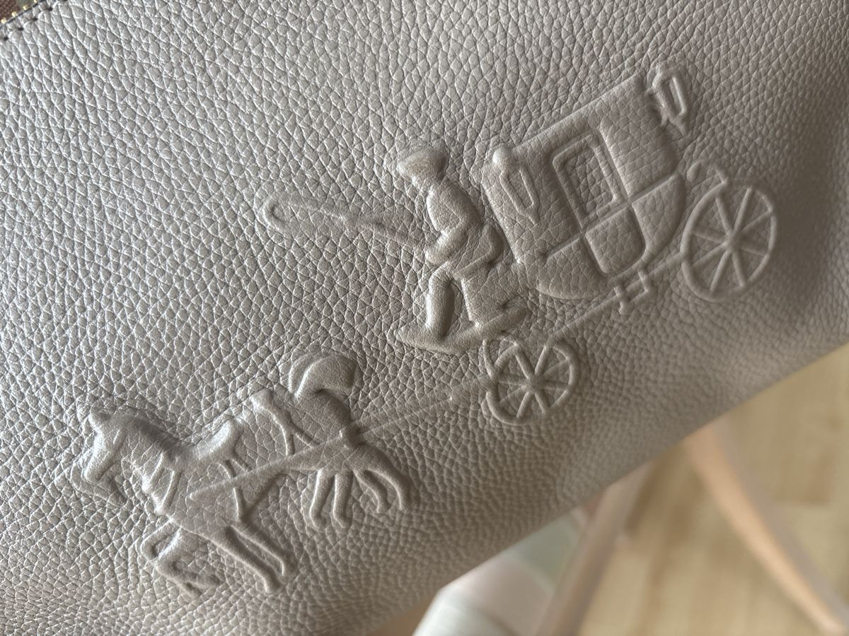 Coach Borse da donna: Coach beige geprägtes Logo – Usato da langenthal venduto da rundholz7 1