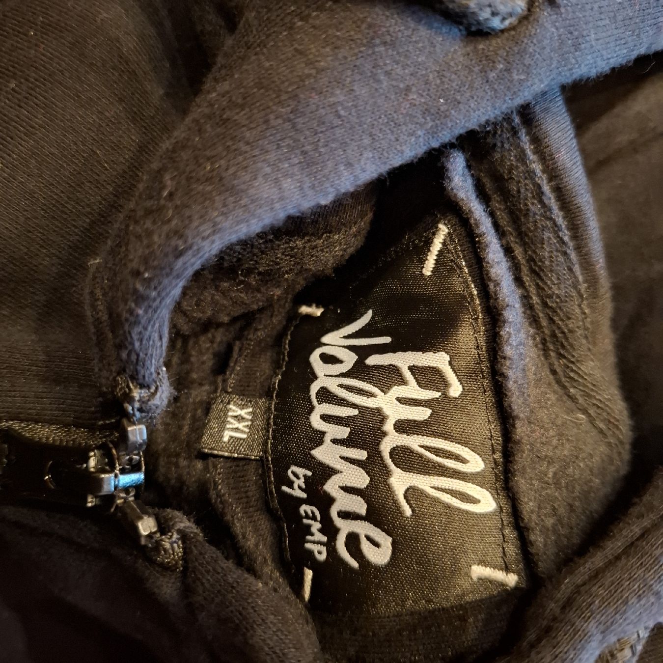 Maglioni & Felpe: Emp Hoodie Jacke Skull  – Usato da Ettenhausen TG venduto da Gismolio 2
