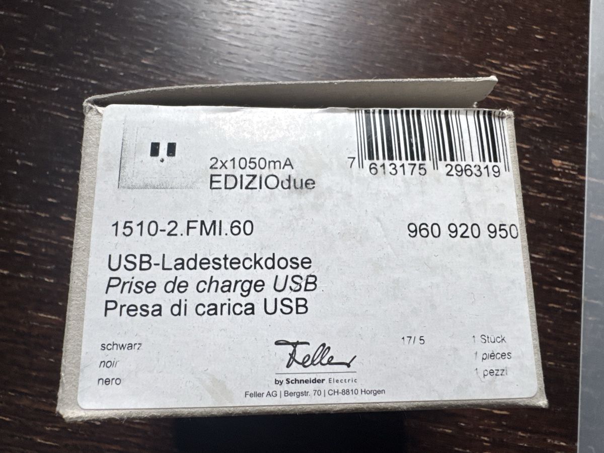 Feller Fiches d'alim.: Feller EDIZIOdue USB-Ladesteckdose – Neuf avec emballage d'origine à Baar par Gromi