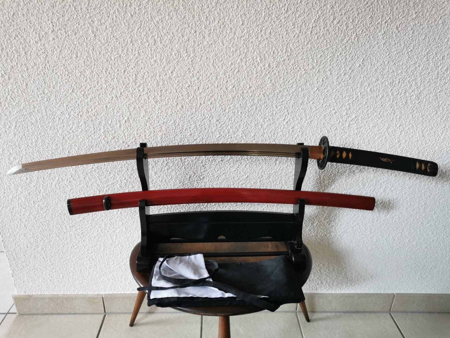 Internationale Kunst: Magnifique Katana Japonais style Edo – Gebraucht aus Renens VD von oli_vjm7
