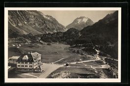 Maloja, Hotel Maloja-Kulm mit Piz Forno