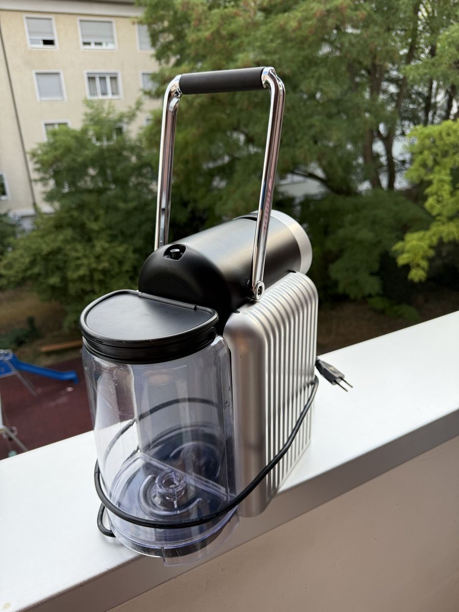 Nespresso Macchine per caffè & Macchine per espresso: Nespresso Kaffeemaschine Zenius 100 Pro Type 783 – Usato da Basel venduto da rome60 4
