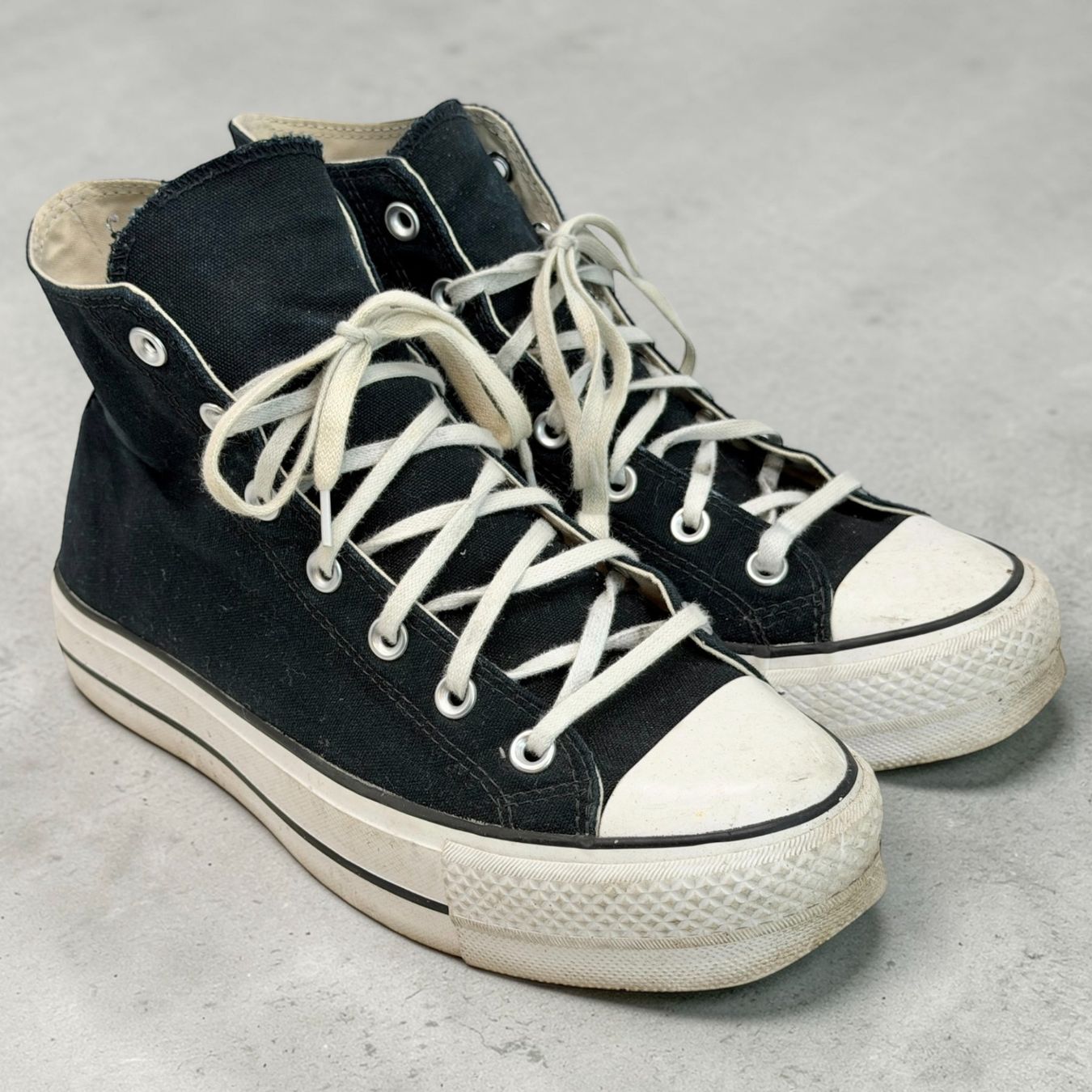 Converse Scarpe da uomo: Converse montantes noires. Pointure 41.5 – Usato da Morges venduto da Auct