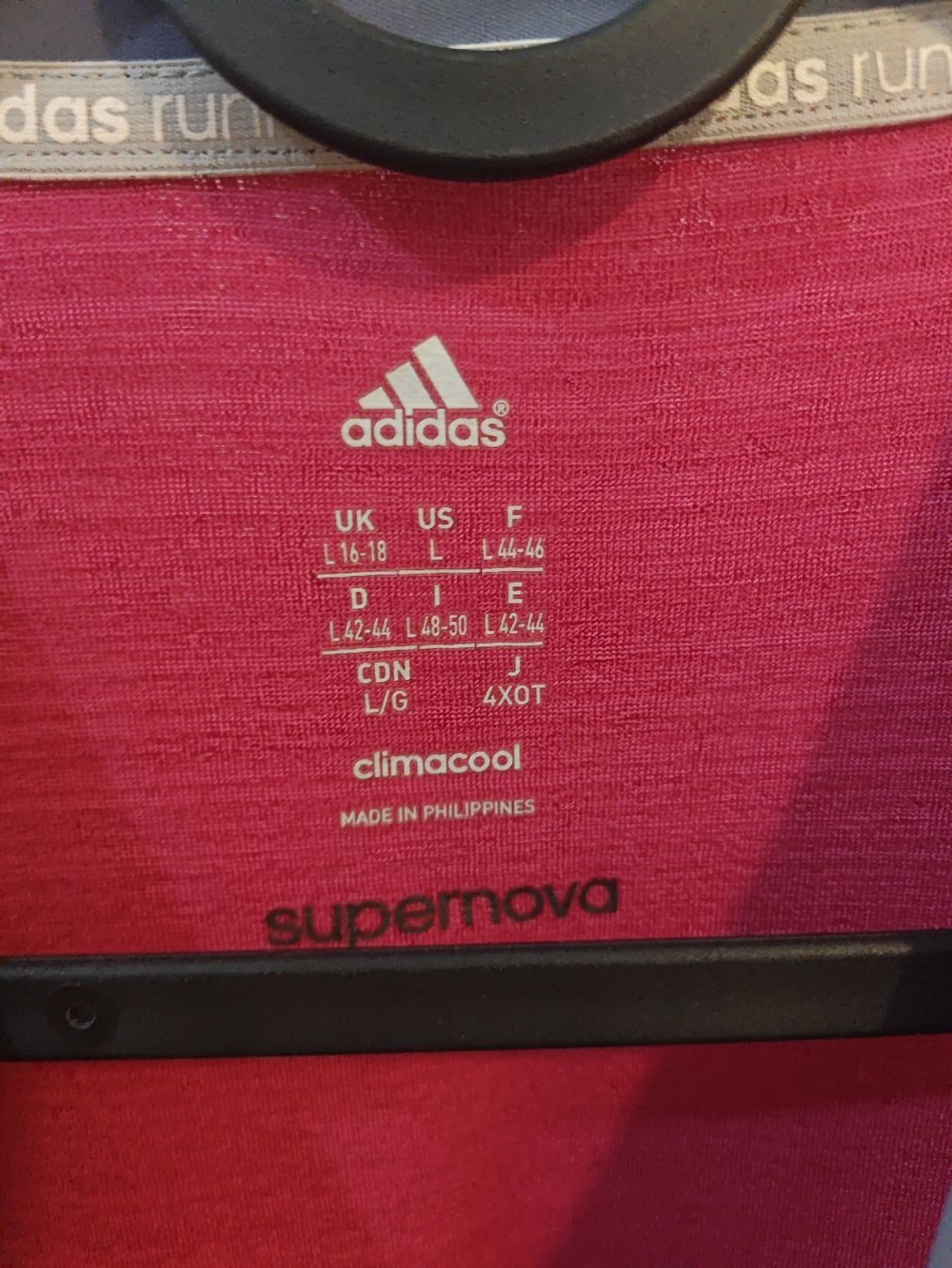 Adidas T-Shirts: Sporttshirt Adidas L – Gebraucht aus Sissach von sasocla 1