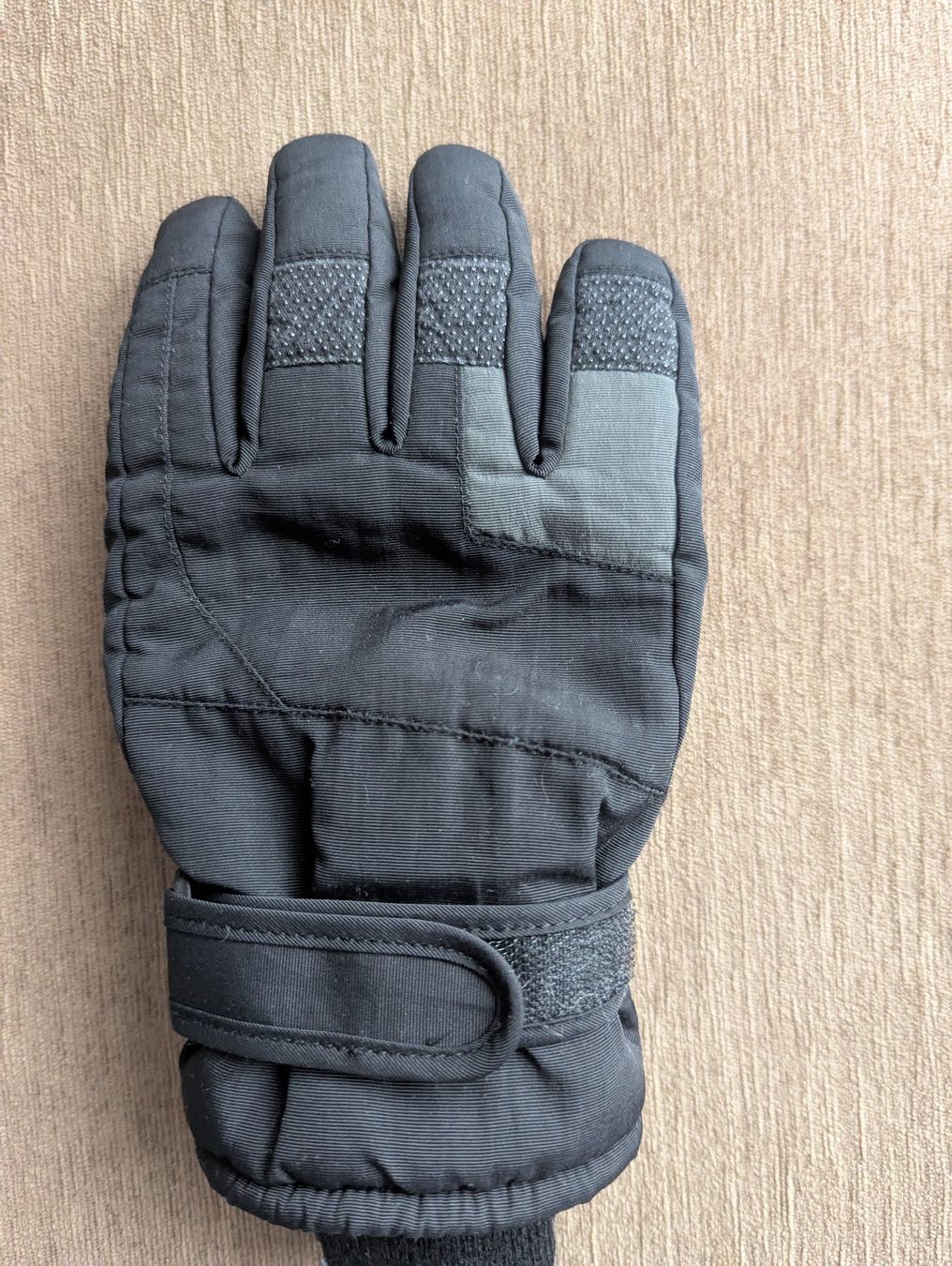 Gants & mitaines : Winterhandschuhe für Kinder – D'occasion à Abtwil SG par Lauch4000 5