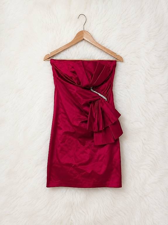 Robes: Cocktailkleid, weinrot – D'occasion à Neuhausen par kaa_h6x2
