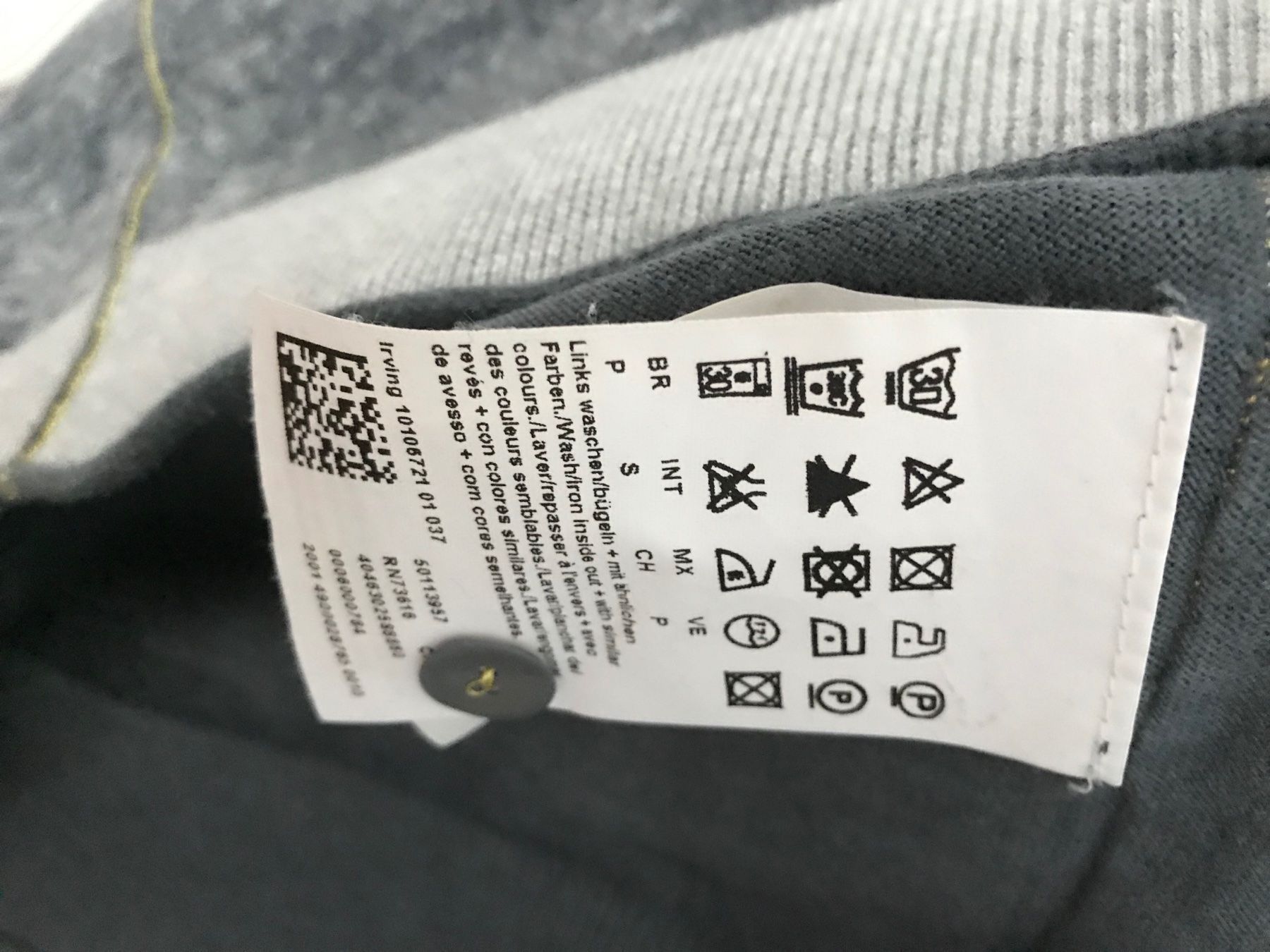 Hugo Boss Pulls & Sweat-shirts: Pullover von Hugo Boss, neuwertig, g. S – D'occasion à Zürich par ZuriShrek 5