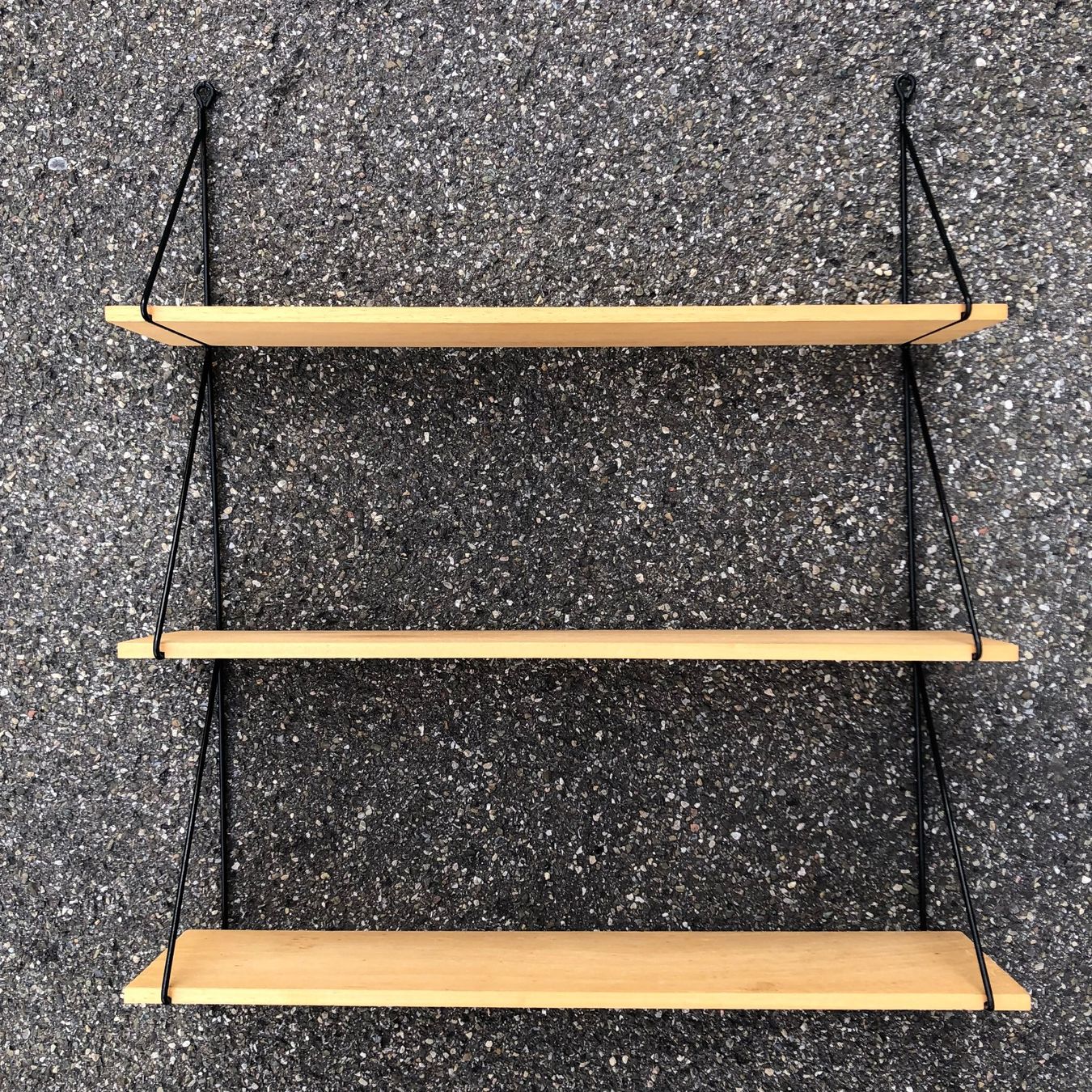 Scaffali: Vintage Stringregal/Hängeregal – Usato da Basel venduto da Krenit 2