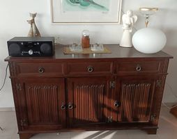 Massive Anrichte/Buffet, dunkles Holz, Vintage Look