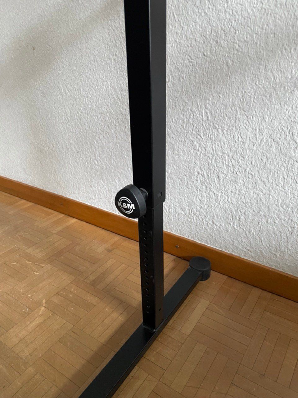 König & Meyer Supporti per strumenti musicali & leggii: K&M Keyboardständer – Usato da Gümligen venduto da adomas-romas 3
