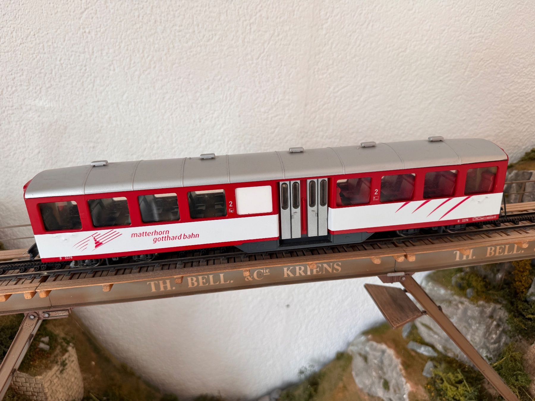 Roco Modellini di ferrovie: Fama Utz/Roco AlpinLine MGB 2.Klasse Mitteleinstieg Eigenbau – Usato da Bottmingen venduto da Dhaldimann 5