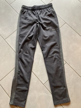 Nike Trainerhose  Gr.S Männer