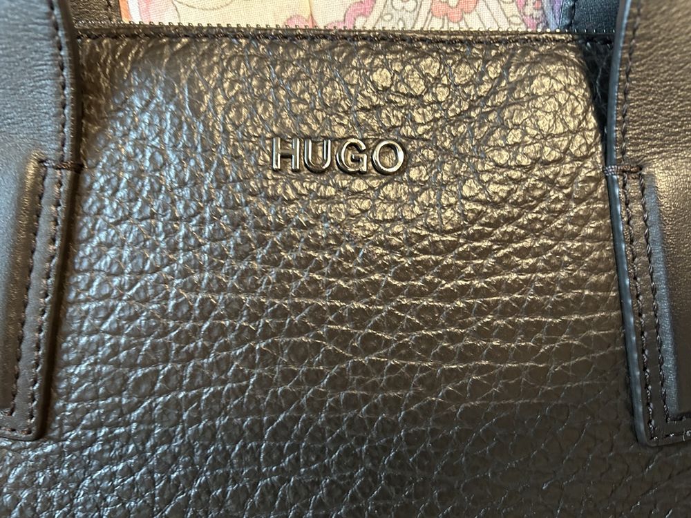 Elegante Hugo Handtasche, echtes Leder 1