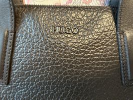 Elegante Hugo Handtasche, echtes Leder