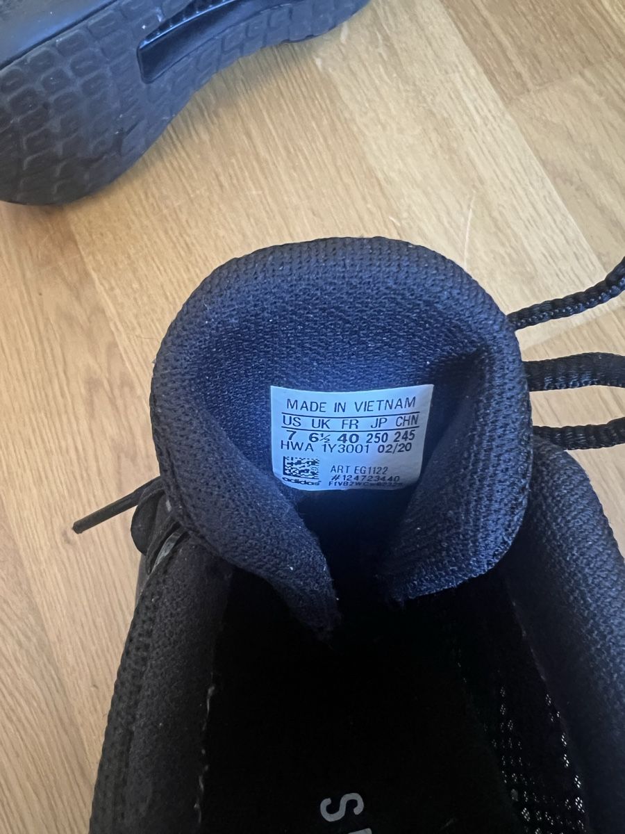 Adidas Chaussures hommes: Tolle Sneaker Adidas – D'occasion à Zürich par ida_xfr8 2
