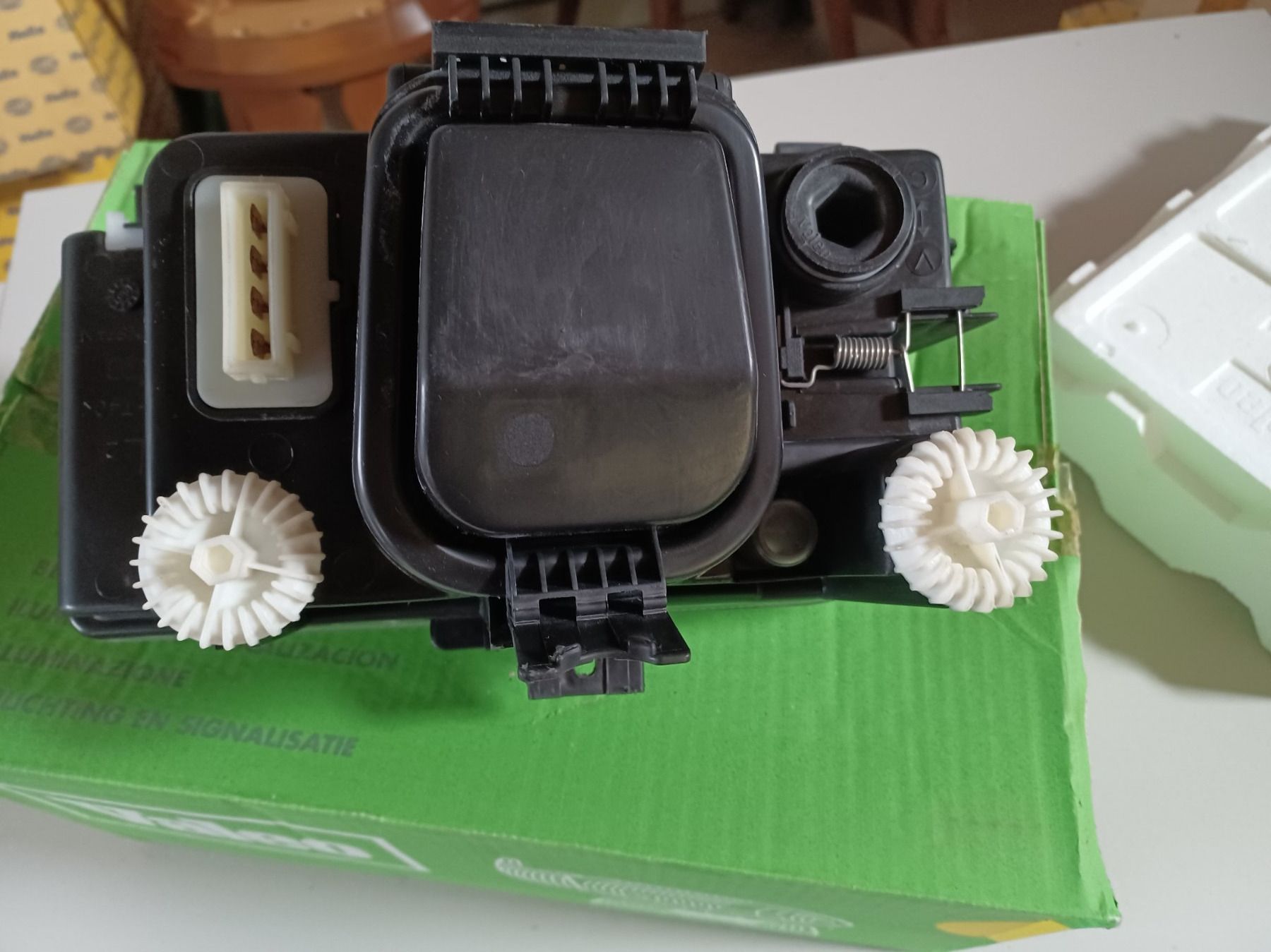 Seat Fari: Scheinwerfer Seat Ibiza – Usato da Immensee venduto da bubi19 1