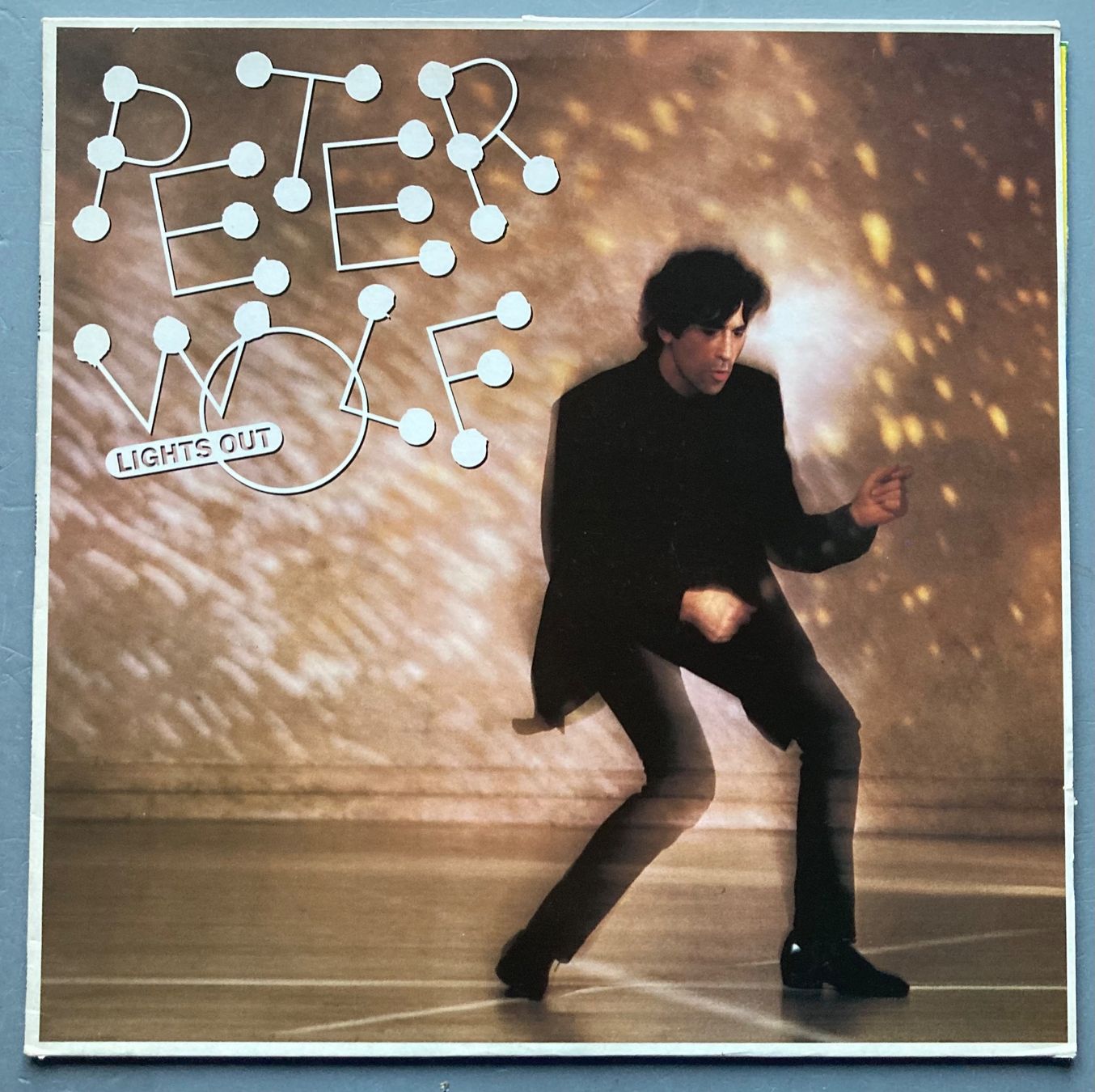 Dischi in vinile: THE J. GEILS BAND / PETER WOLF - LIGHTS OUT – Usato da Poliez-Pittet venduto da Newtown-Records