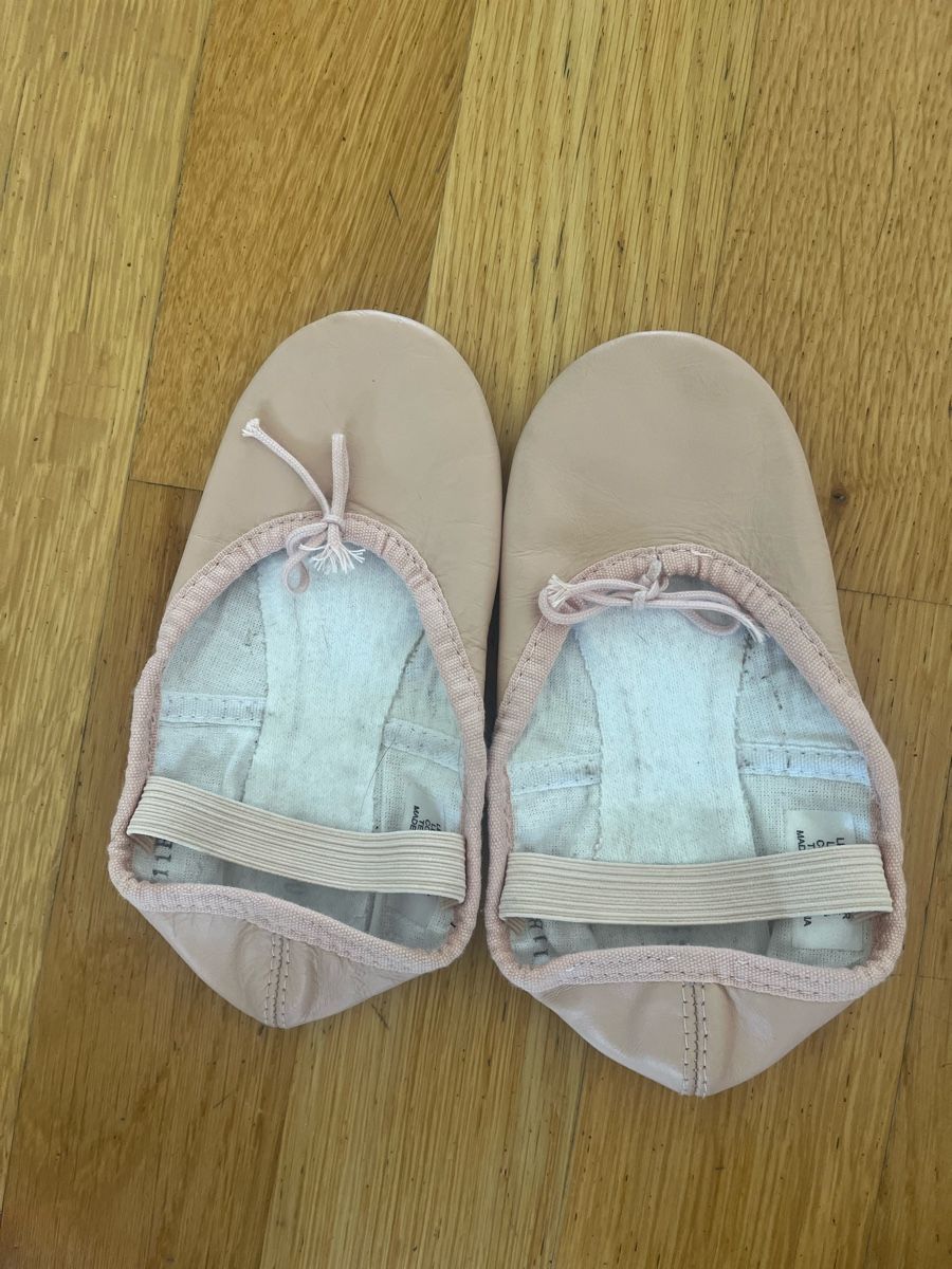 Bloch Scarpe per ragazze: Ballet schuhe Leder rosé Grösse 11B Bloch  – Usato da Zürich venduto da Rusdi 1