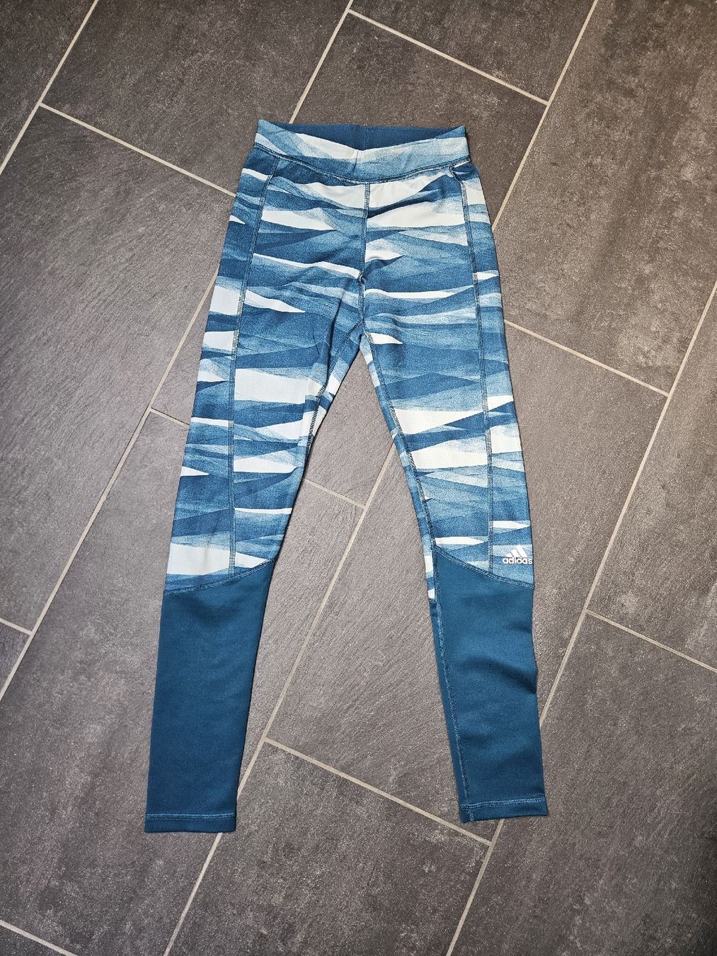 Adidas Calze & Collant: Leggins adidas – Usato da Bern venduto da Snowflake38