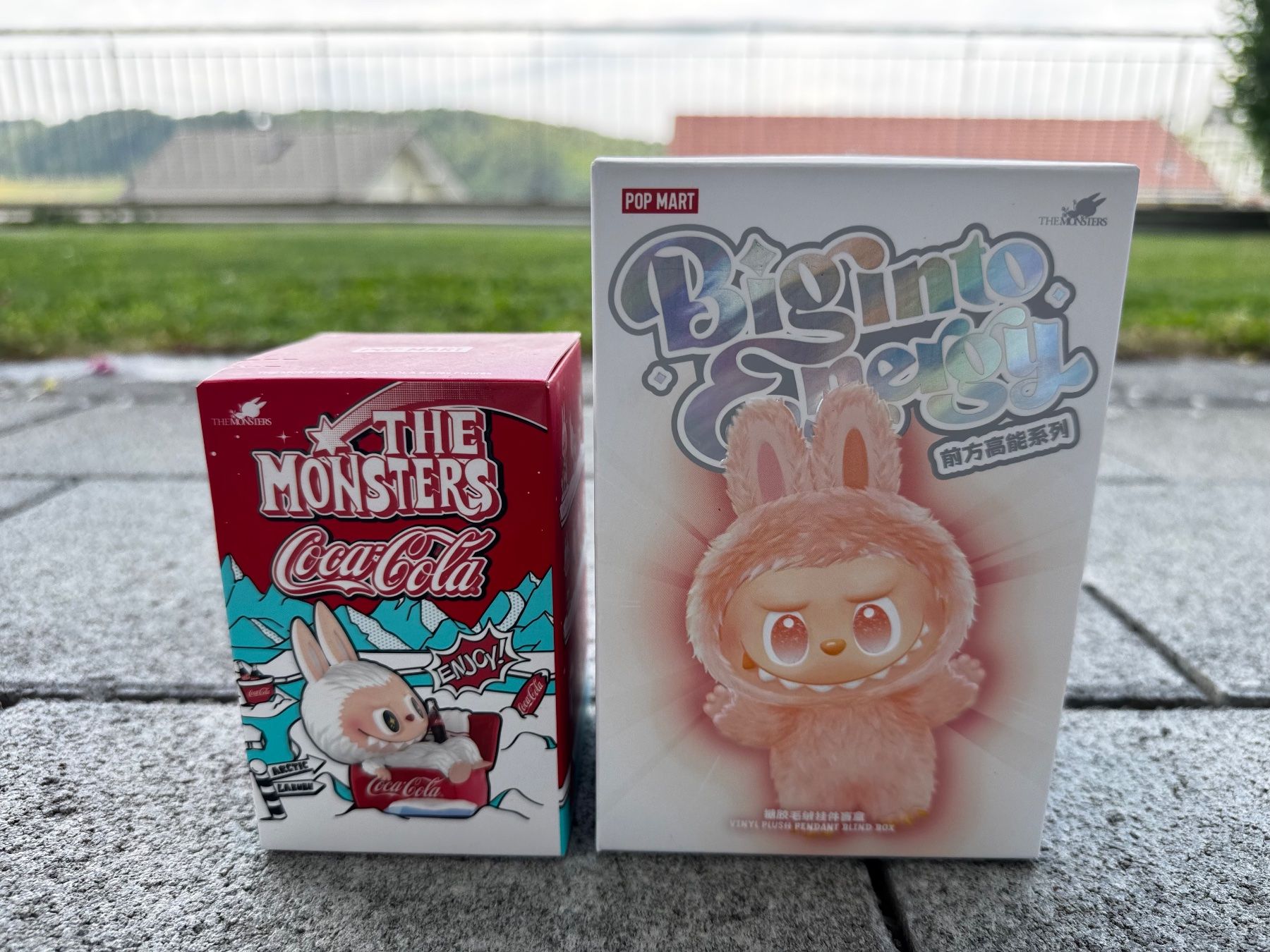 Figurine à Collectionner POP MART Labubu 'Big Into Energy' - Série The Monsters - Boîte Surprise Blind Box - 17cm