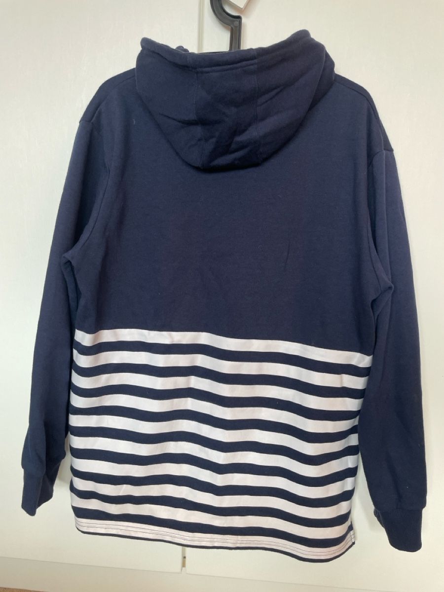 Pullover & Sweatshirts: Park Kapuzenpullover dunkelblau gestreift Grösse M – Gebraucht aus Krattigen von adi_9bfb 1