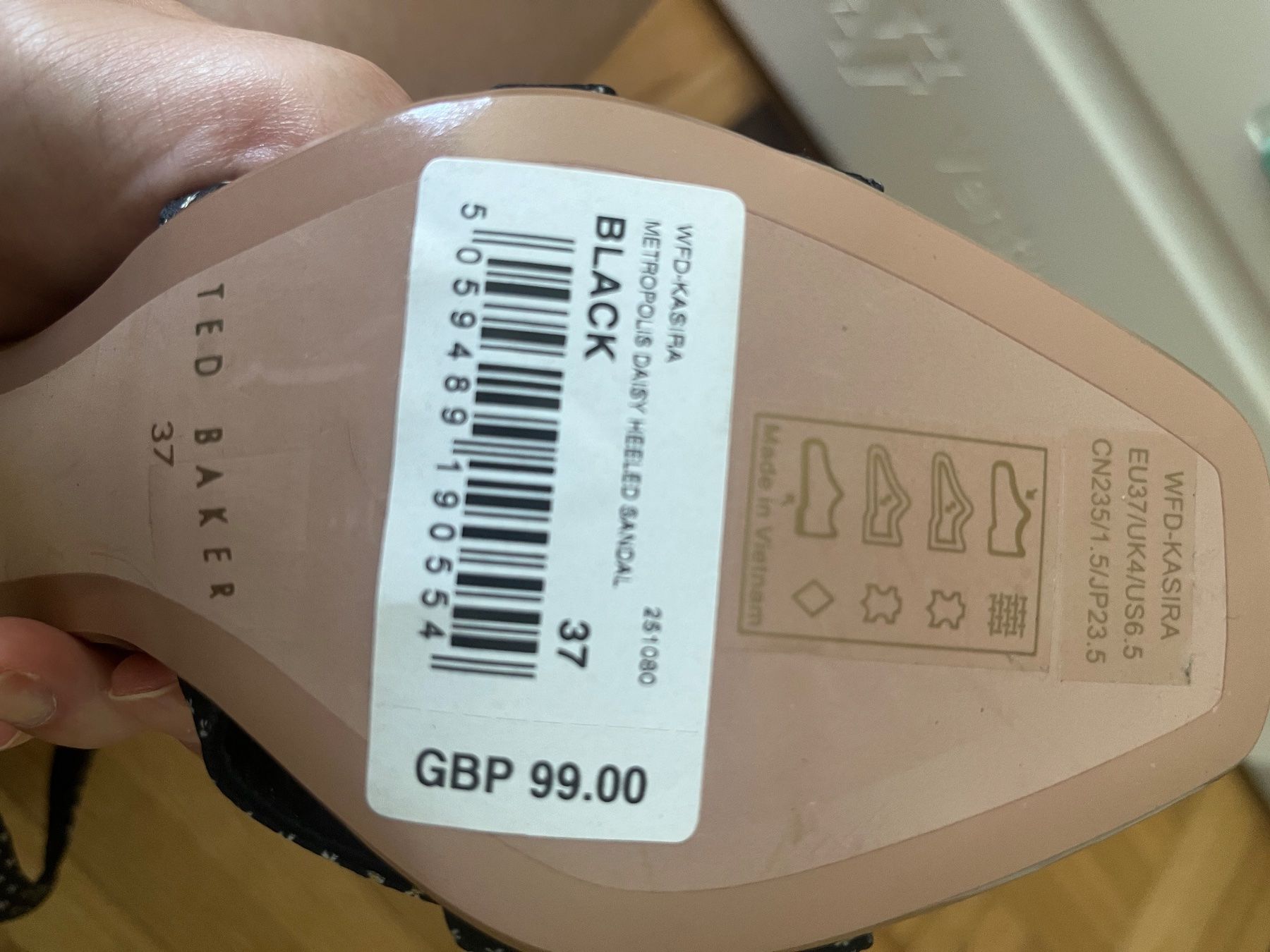 Ted Baker Scarpe da donna: Neue Ted Baker Sandalen – Nuovo e nell'imballaggio originale da Zug venduto da Se_wb5d 3