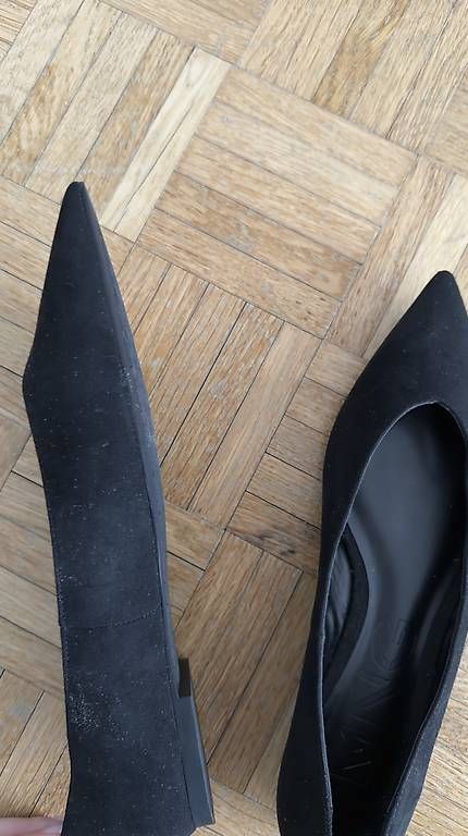Scarpe da donna: Spitze Schuhe, Mango, Gr. 40, ungetragen – Usato da Zürich venduto da sab_bl7c 1