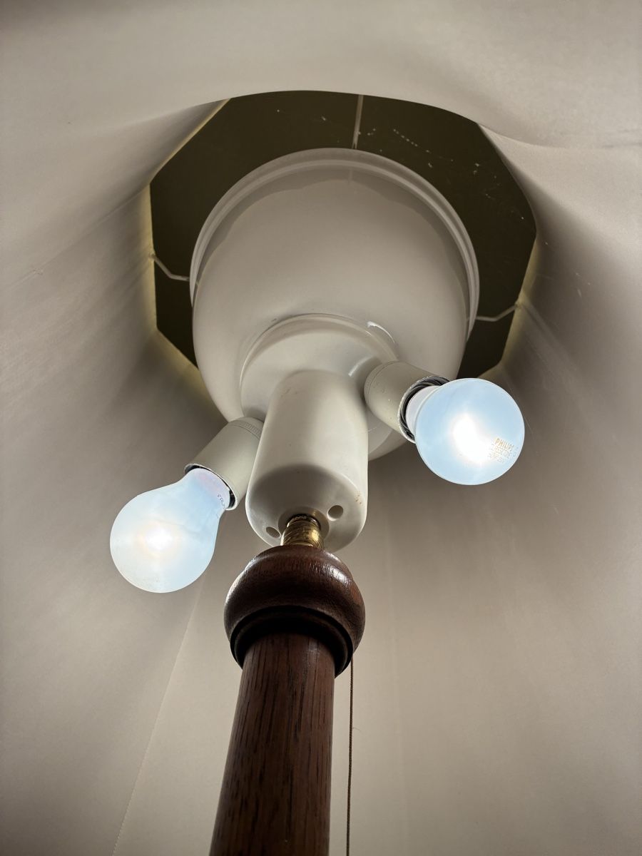 Lampade: Vintage Stehlampe mit Stoffschirm – Usato da Zürich venduto da Orvault 2