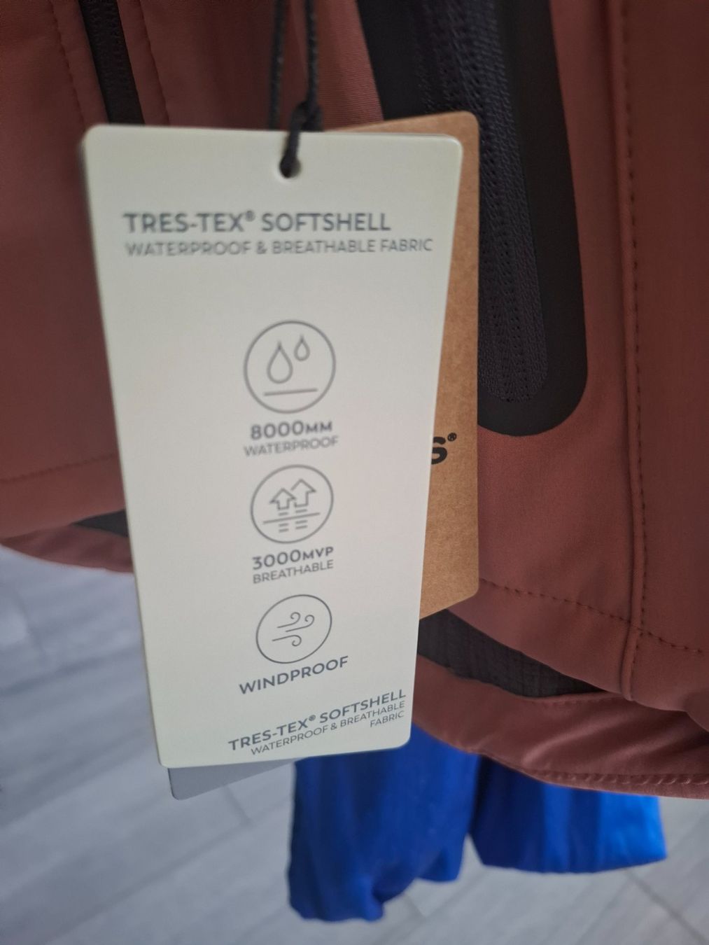 Giacche: Softshell Jacke Neuwertig S – Usato da Eggenwil venduto da Shia15 2