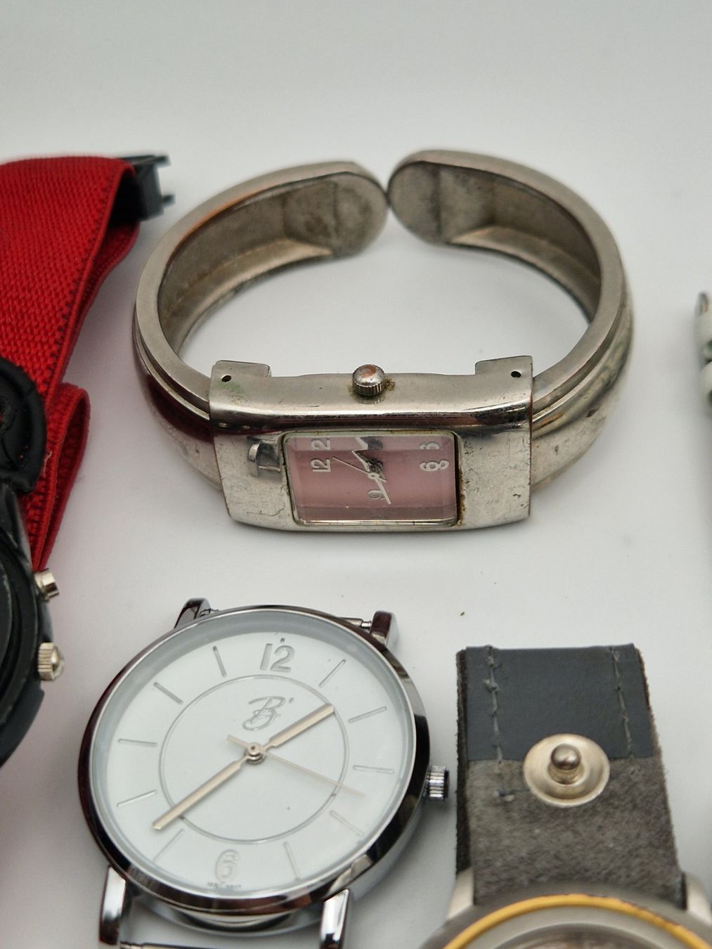 Orologi: Lot montres à quartz – Difettoso da Sembrancher venduto da nat_k8yk 2