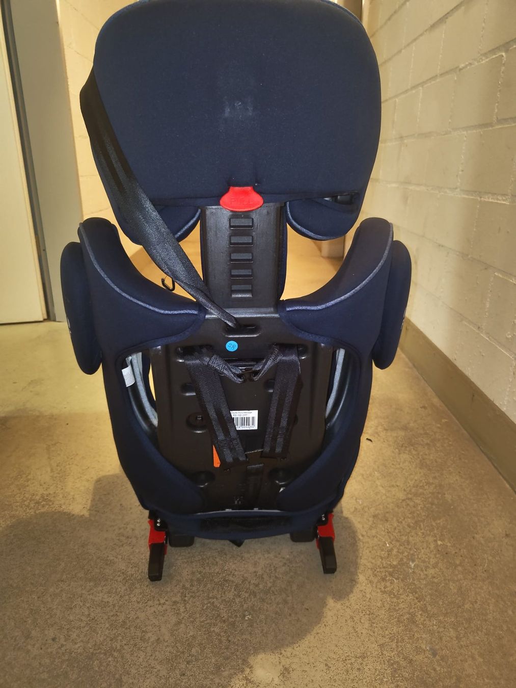 Osann Seggiolini per auto: Osann Flux Isofix 9-36 kg. – Usato da Nussbaumen AG venduto da pabitra05 1