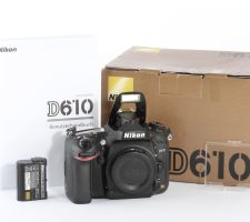 Nikon D610 Body+ Lowerpro Bag+ Extra Nikon Akku (Low Clicks)