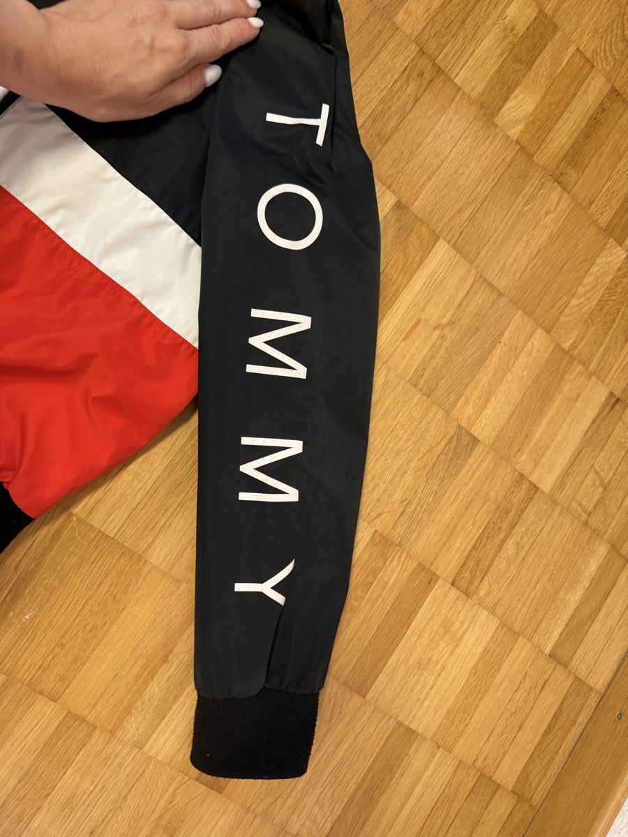 Tommy Hilfiger Giacche & Cappotti: Übergangsjacke Tommy Hilfiger Gr. 152  – Usato da Jona venduto da Good_luck_ 5