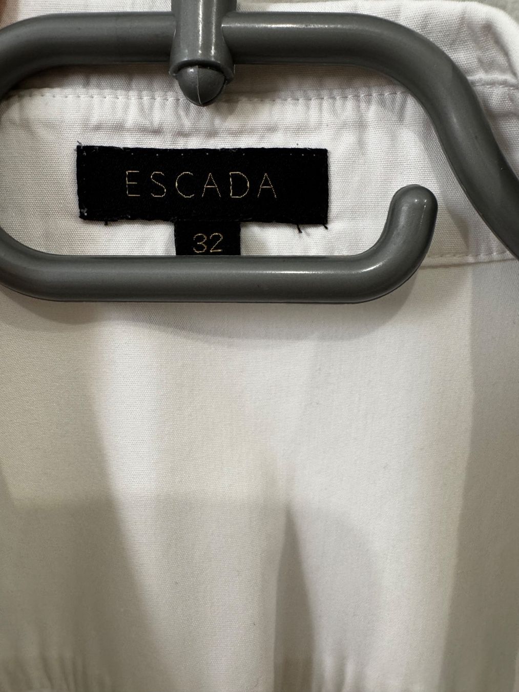 Escada Chemisiers: Chemise Escada – D'occasion à Echichens par unideks 3