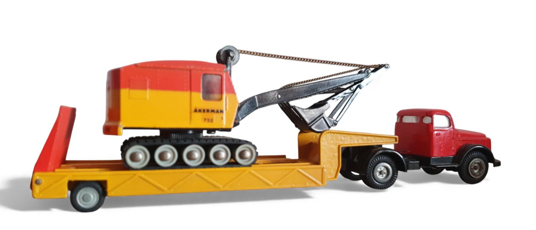 Tekno Modellautos: Tekno Volvo Tieflader mit Löffelbagger – Gebraucht aus Rickenbach b. Wil von klassikmarkt.ch 2