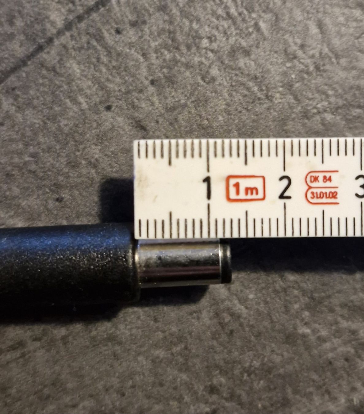 Dell Unità & Adattatore: Dell 65W Netzadapter – Usato da Toffen venduto da dav_d7rc 4
