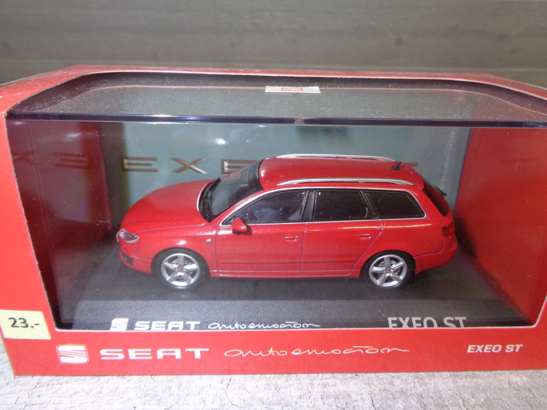 Seat Modellini d'auto: Fischer 1:43 Seat Exeo ST – Nuovo e nell'imballaggio originale da Reconvilier venduto da rallycar 1