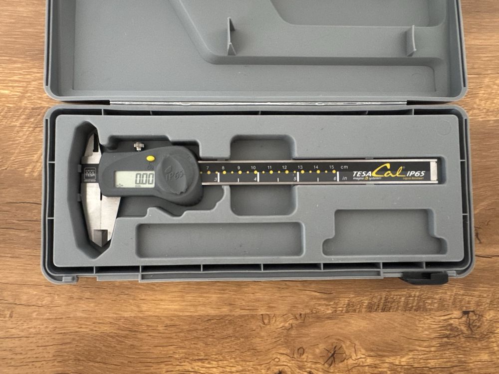 Pied à coulisse digital TESA Cal IP65 - Précision! (D'occasion) à Brügg ...
