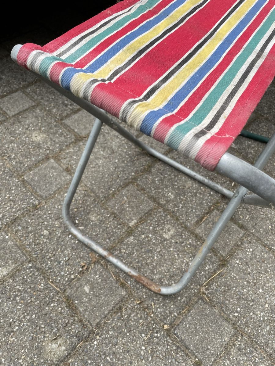 Sgabelli: 3 Tabourets Pliables Camping Vintage – Usato da Vallamand venduto da Bricbracbroc82 3