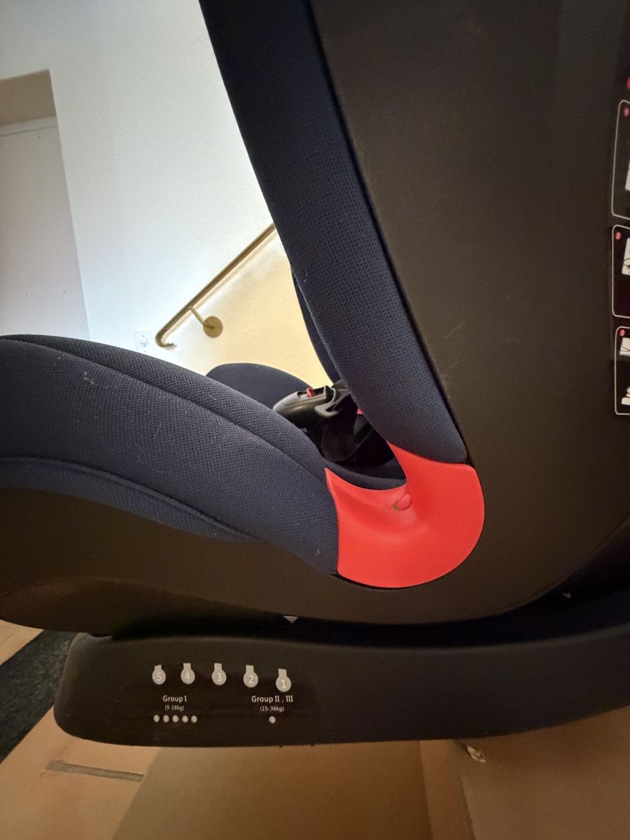 Maxi-Cosi Sièges auto: Maxi Cosi Kindersitz mit Isofix – D'occasion à Biel-Benken BL par Sunshine_222 3