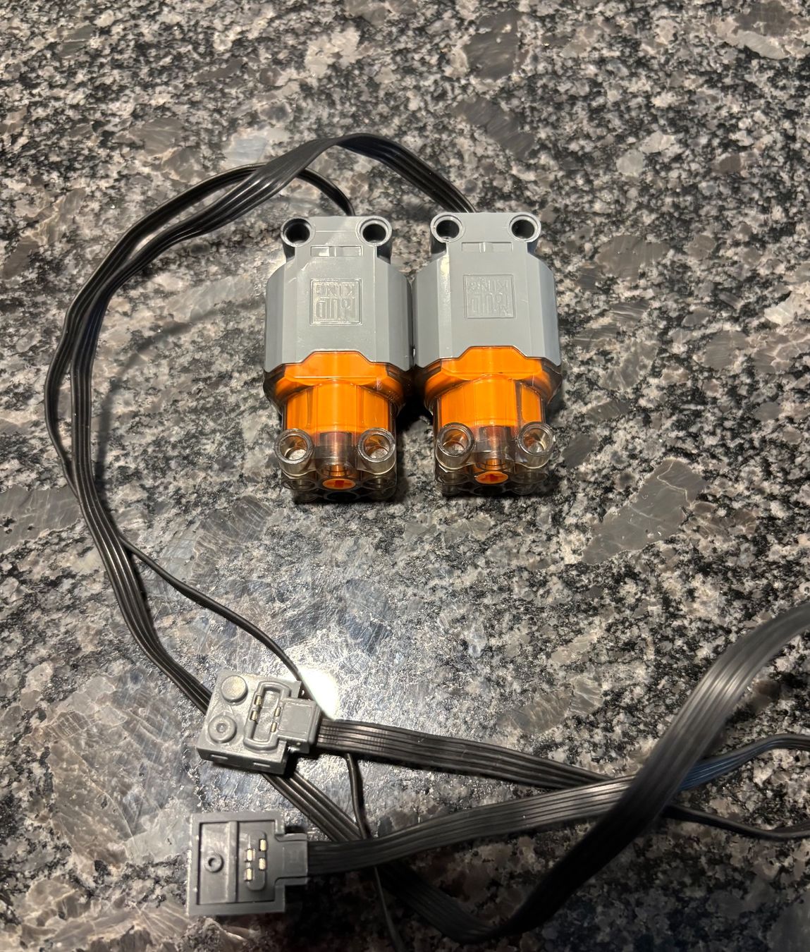 Mould King Kit di costruzioni: 2 Mould King  L Motoren – Usato da Gipf-Oberfrick venduto da Jobo99 3