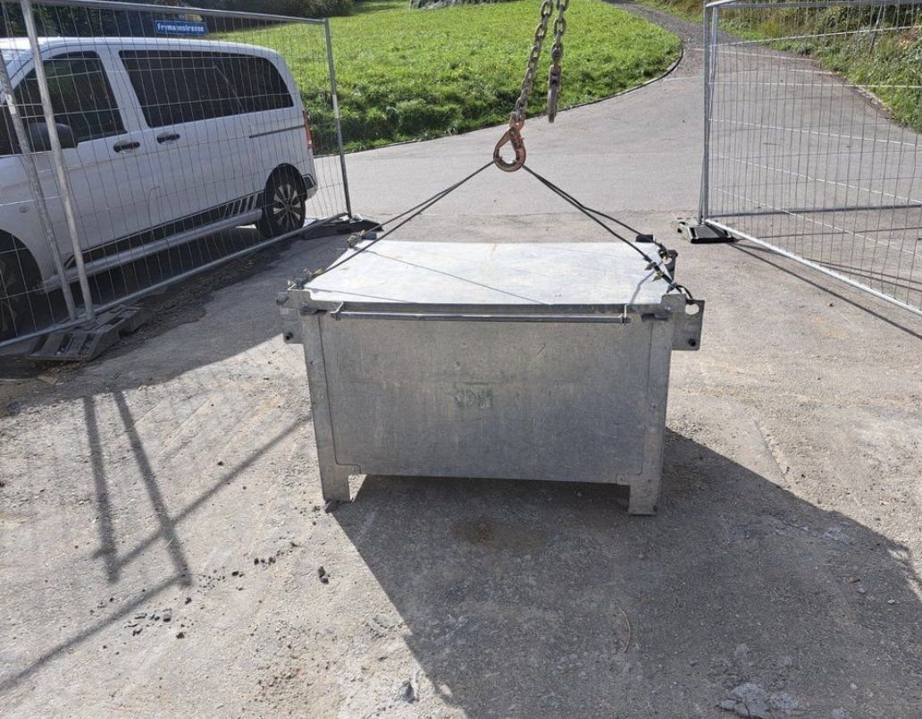 Tutti gli attrezzi: Mägert Werkzeugkiste Container – Usato da tamins venduto da MagazinGRZH