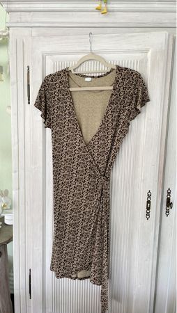 Schönes Wickelkleid Gr. S braun/beige