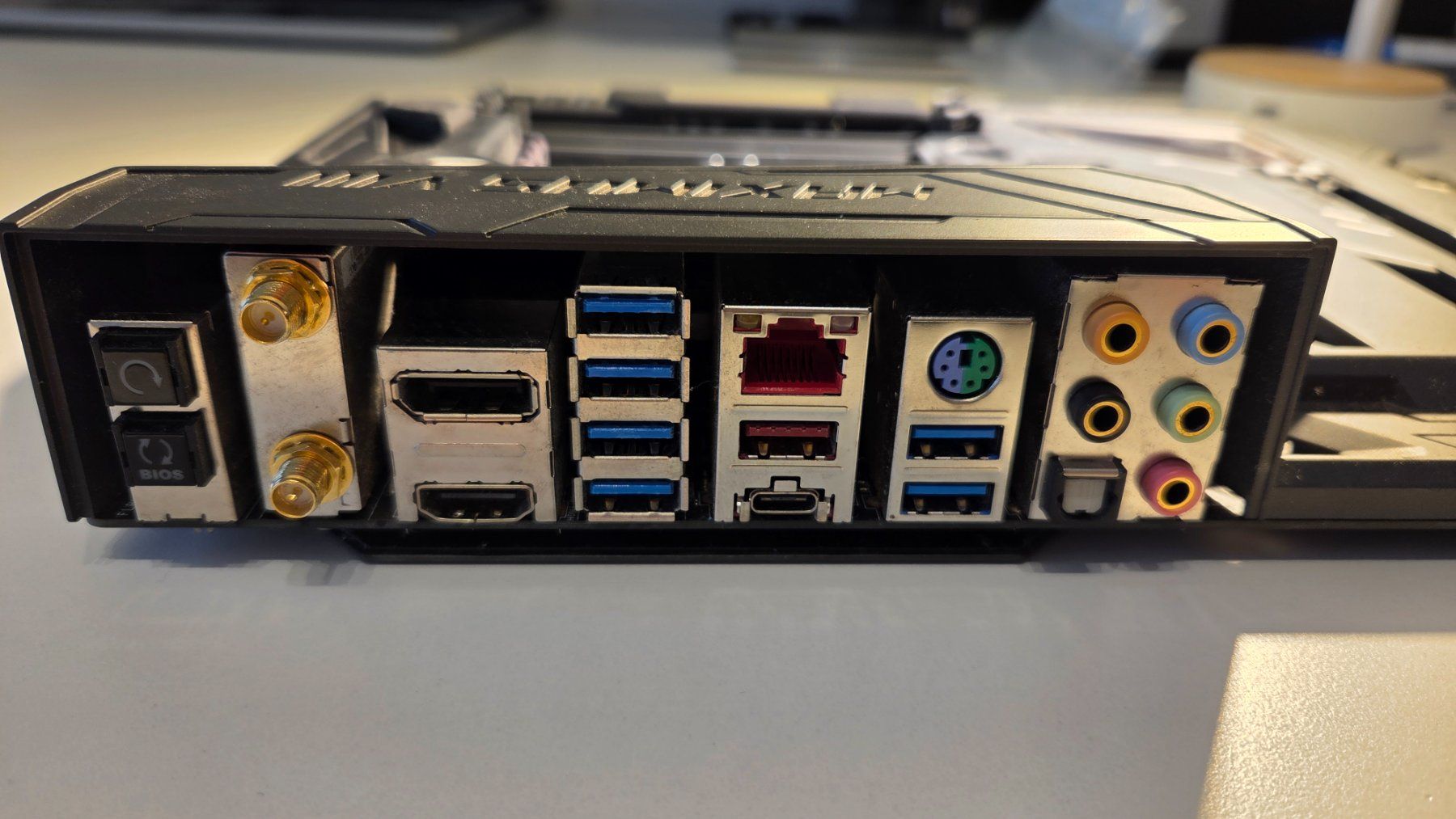 Asus Schede madri: ASUS ROC VIII Formula – Usato da Hünenberg See venduto da Seattle96 4