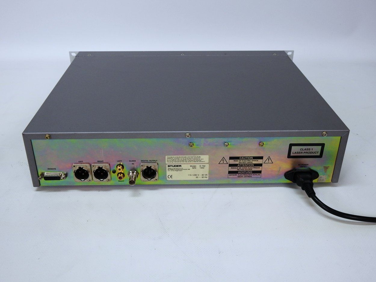 Studer Systèmes audio & multimédias: Studer Profi CD-Player D732 – D'occasion à Lohn-Ammannsegg par wadoku 3